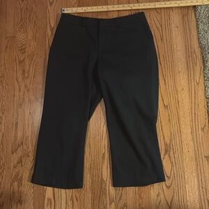 Black Dockers capris pants size 12